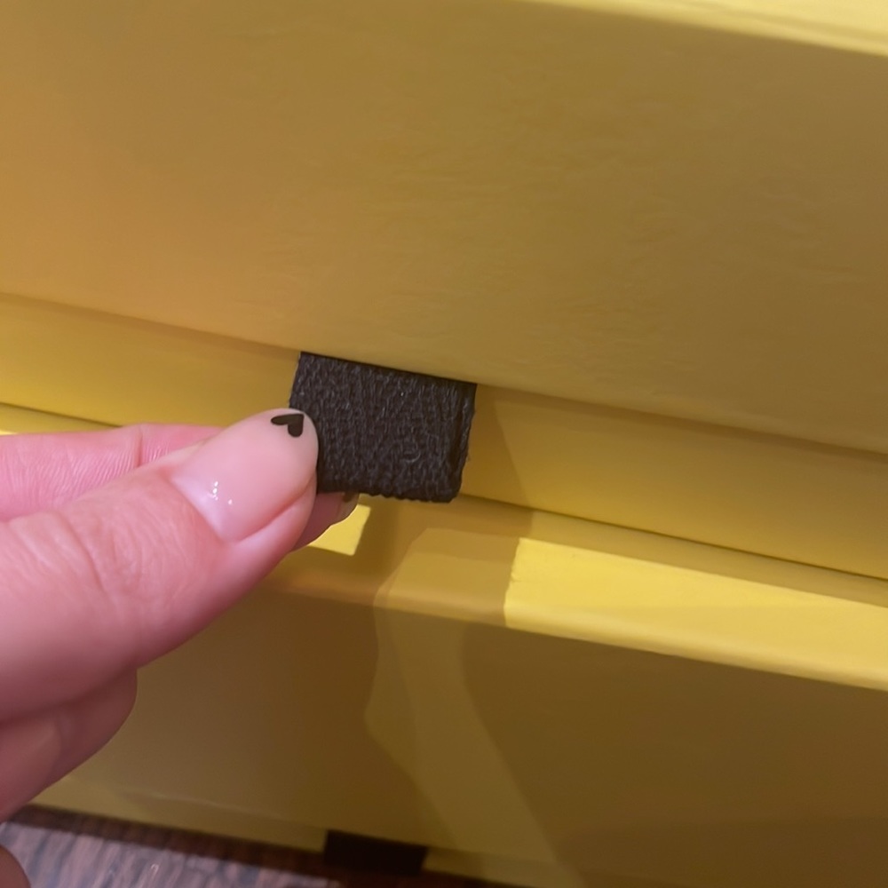 💛Two MYTHERESA yellow boxes 💛 - Picture 6 of 7